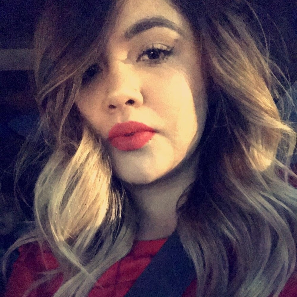 Meet your Posher, Ana